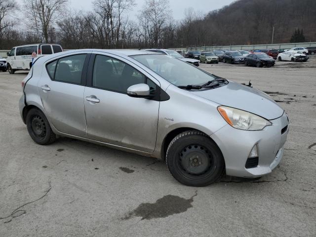 Photo 4 from auction – 2012 TOYOTA PRIUS C with VIN JTDKDTB3XC1024858