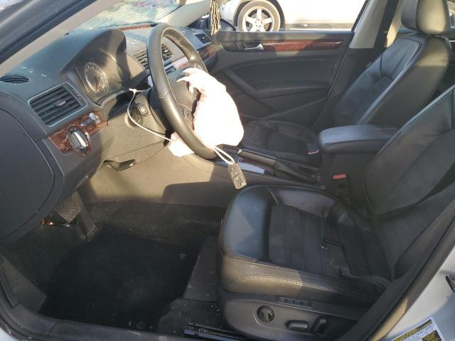 Photo 7 from auction – 2012 VOLKSWAGEN PASSAT SEL with VIN 1VWCN7A39CC079880