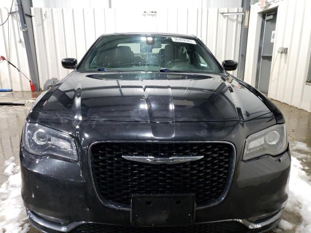 Photo 5 from auction – 2019 CHRYSLER 300 S with VIN 2C3CCAGG6KH635210