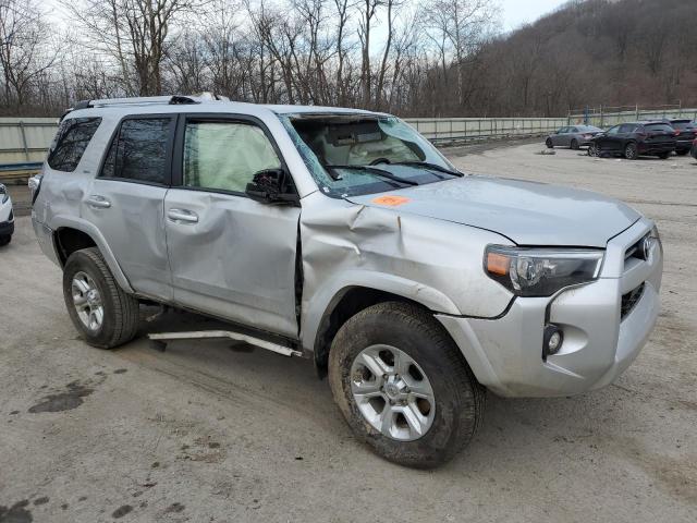 Photo 4 from auction – 2021 TOYOTA 4RUNNER SR with VIN JTEMU5JR9M5905616