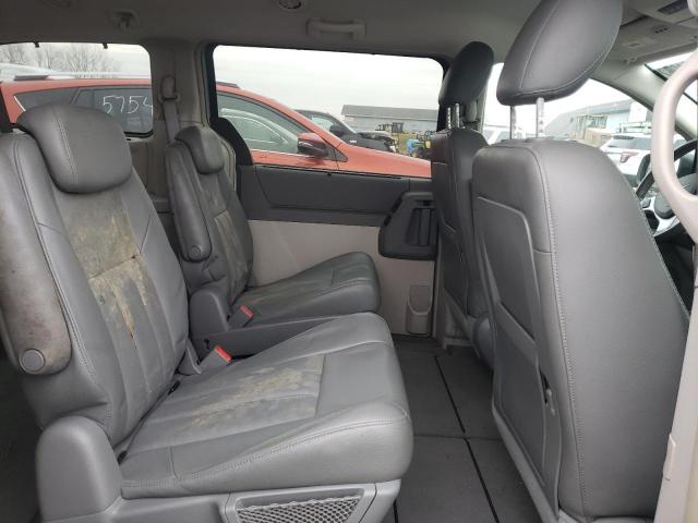 Photo 11 from auction – 2008 CHRYSLER TOWN & COU with VIN 2A8HR54P98R828068