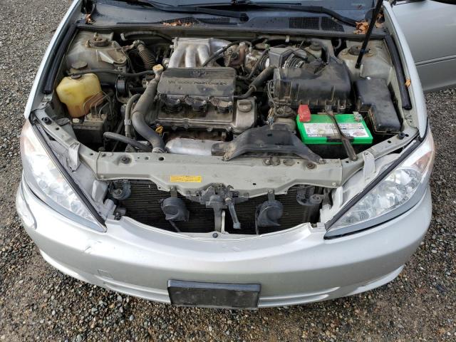 Photo 11 from auction – 2003 TOYOTA CAMRY LE with VIN JTDBF32K730104092