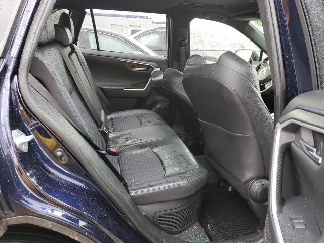 Photo 11 from auction – 2020 TOYOTA RAV4 XSE with VIN JTMEWRFV7LJ049092