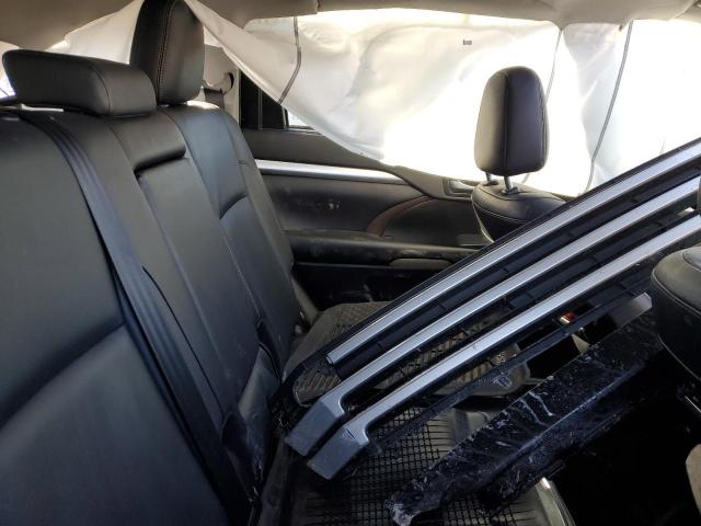Photo 11 from auction – 2019 TOYOTA HIGHLANDER with VIN 5TDJZRFH3KS608719