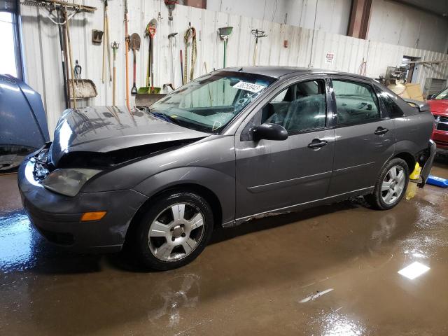 FORD FOCUS ZX4 2005 with VIN 1FAFP34N05W267436 - Photo from auction