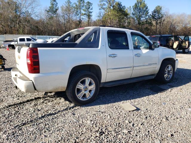 Photo 3 from auction – 2010 CHEVROLET AVALANCHE with VIN 3GNVKGE05AG284344