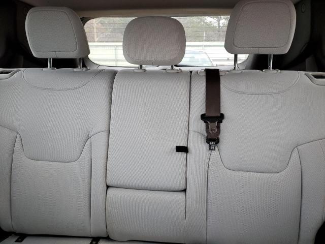 Photo 10 from auction – 2015 JEEP RENEGADE L with VIN ZACCJBBT0FPB40405