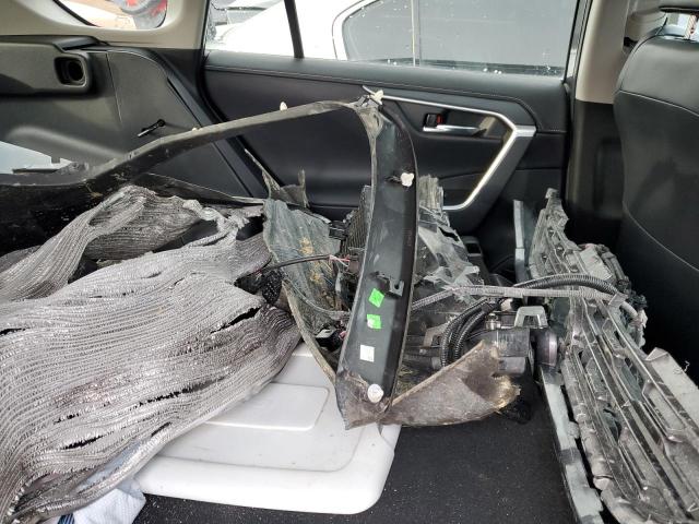Photo 13 from auction – 2019 TOYOTA RAV4 LIMIT with VIN 2T3N1RFV1KC017903