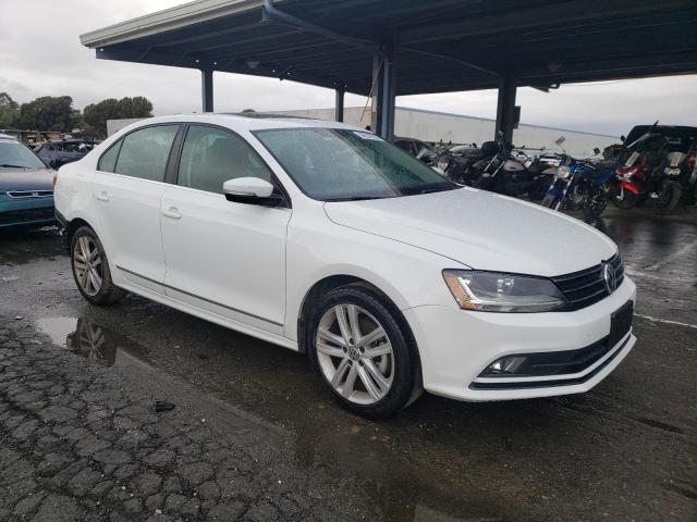 Photo 4 from auction – 2017 VOLKSWAGEN JETTA SEL with VIN 3VWL17AJ3HM370519