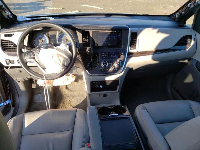 Photo 8 from auction – 2016 TOYOTA SIENNA XLE with VIN 5TDYK3DC3GS754391