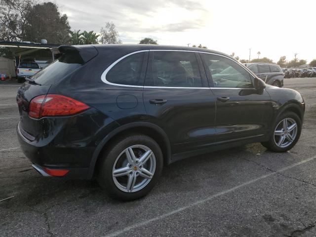 Photo 3 from auction – 2013 PORSCHE CAYENNE with VIN WP1AF2A28DLA23818