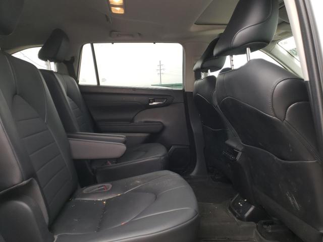 Photo 11 from auction – 2021 TOYOTA HIGHLANDER with VIN 5TDGZRBH6MS546574