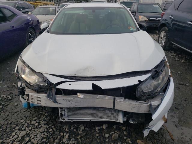 Photo 5 from auction – 2017 HONDA CIVIC LX with VIN 2HGFC2F5XHH549746