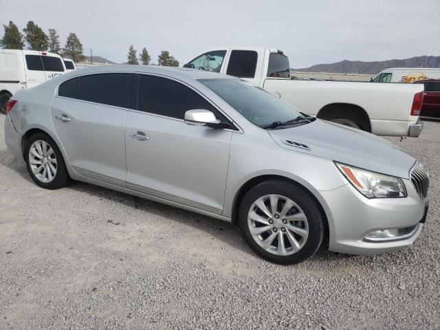 Photo 4 from auction – 2016 BUICK LACROSSE with VIN 1G4GB5G39GF197663