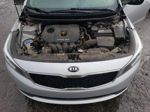 Photo 11 from auction – 2018 KIA FORTE LX with VIN 3KPFL4A75JE169220