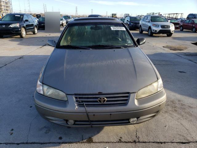 Photo 5 from auction – 1998 TOYOTA CAMRY CE with VIN 4T1BF28K6WU059978