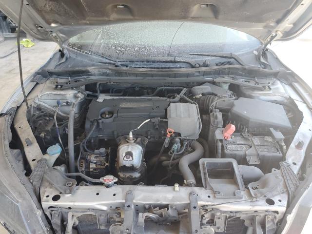 Photo 11 from auction – 2015 HONDA ACCORD EX with VIN 1HGCR2F79FA137560