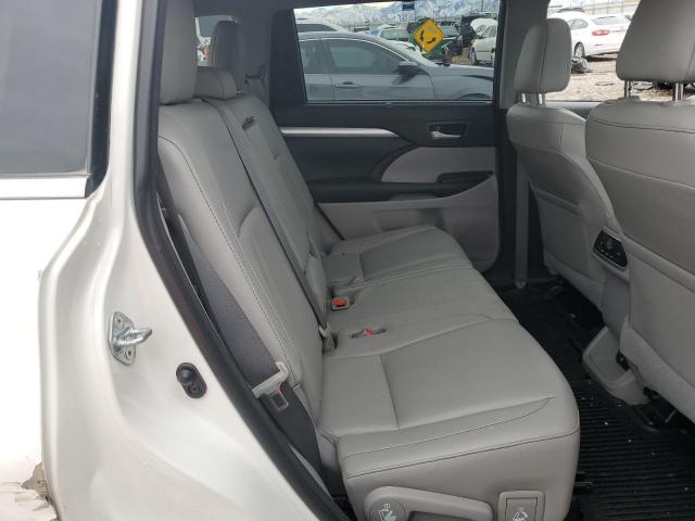 Photo 10 from auction – 2015 TOYOTA HIGHLANDER with VIN 5TDJKRFH2FS121165
