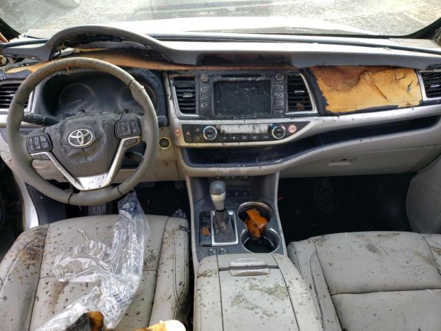 Photo 8 from auction – 2018 TOYOTA HIGHLANDER with VIN 5TDJZRFH7JS872296