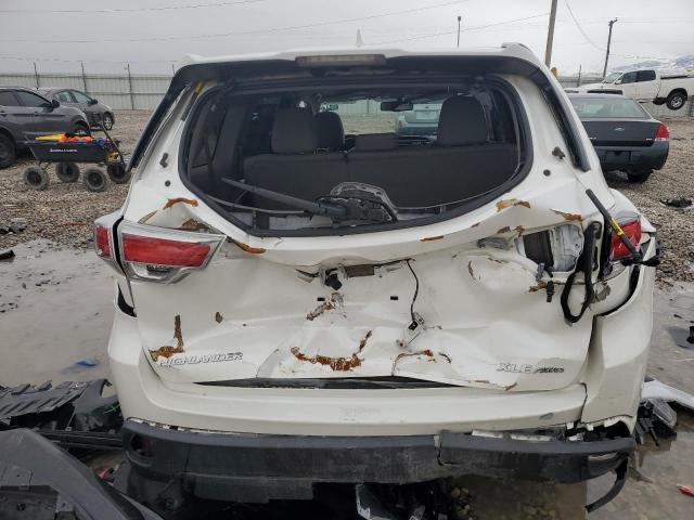 Photo 6 from auction – 2015 TOYOTA HIGHLANDER with VIN 5TDJKRFH2FS121165