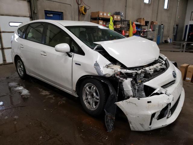 Photo 4 from auction – 2013 TOYOTA PRIUS V with VIN JTDZN3EU3D3257230