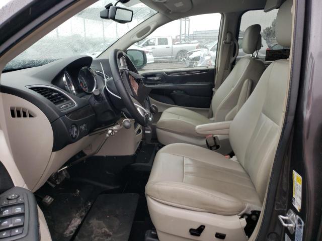 Photo 7 from auction – 2015 CHRYSLER TOWN & COU with VIN 2C4RC1CGXFR534876