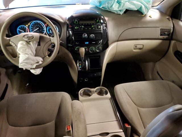 Photo 8 from auction – 2004 TOYOTA SIENNA LE with VIN 5TDBA23CX4S009489