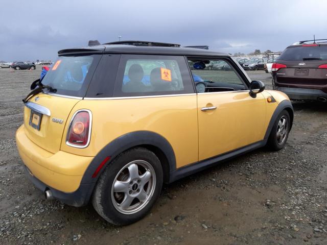 Photo 3 from auction – 2008 MINI COOPER with VIN WMWMF335X8TT66726