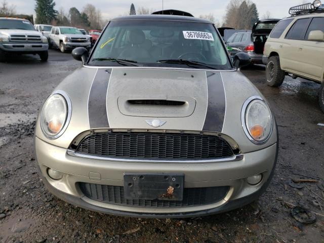 Photo 5 from auction – 2007 MINI COOPER S with VIN WMWMF73577TL90178