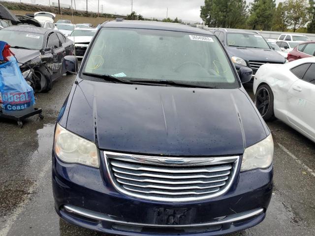 Photo 5 from auction – 2013 CHRYSLER TOWN & COU with VIN 2C4RC1BG8DR630066