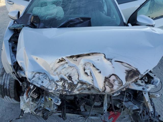 Photo 11 from auction – 2017 TOYOTA COROLLA L with VIN 2T1BURHE4HC882793
