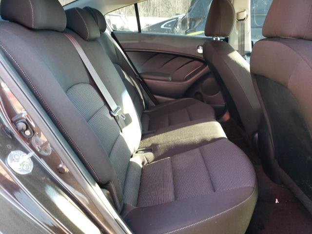 Photo 10 from auction – 2017 KIA FORTE LX with VIN 3KPFK4A75HE128695