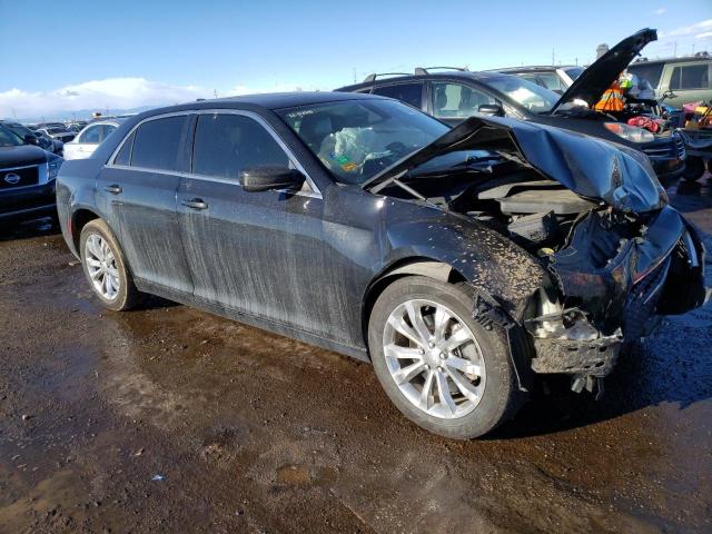 Photo 4 from auction – 2015 CHRYSLER 300 LIMITE with VIN 2C3CCARG0FH830982