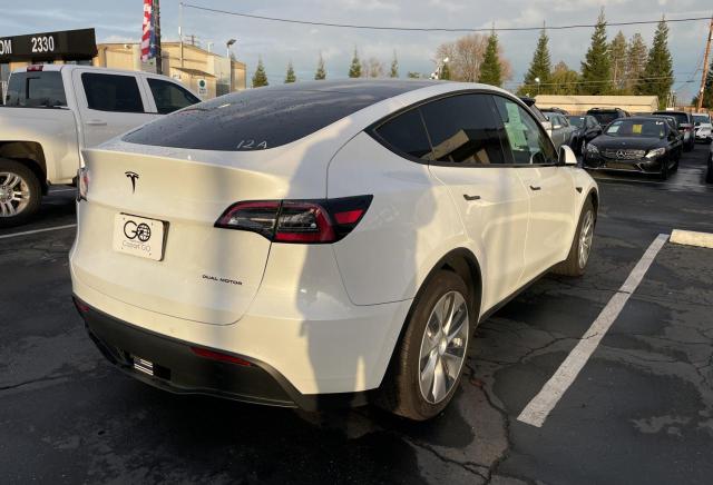 Photo 4 from auction – 2020 TESLA MODEL Y with VIN 5YJYGDEE4LF017433
