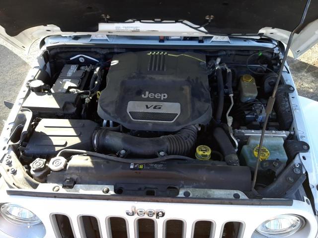 Photo 11 from auction – 2017 JEEP WRANGLER U with VIN 1C4BJWEG7HL614147