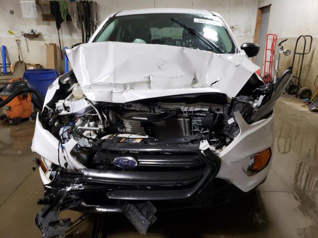 Photo 5 from auction – 2018 FORD ESCAPE S with VIN 1FMCU0F70JUA93940