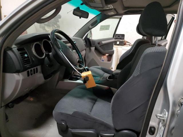 Photo 7 from auction – 2004 TOYOTA 4RUNNER SR with VIN JTEBU14R848027977