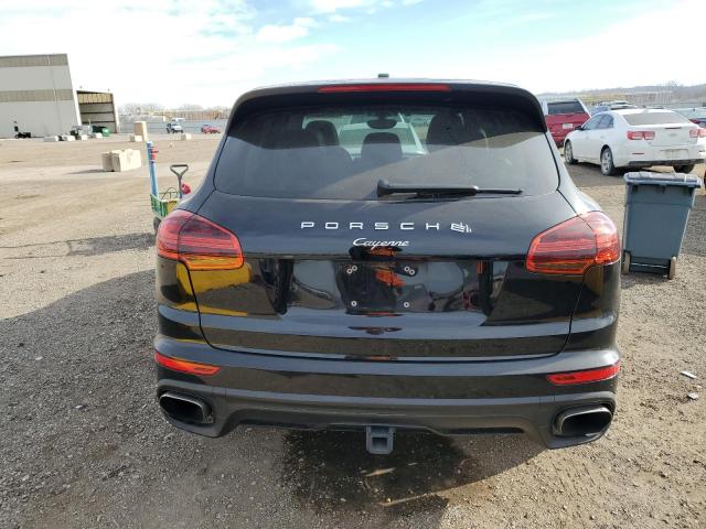 Photo 6 from auction – 2017 PORSCHE CAYENNE with VIN WP1AA2A23HKA90613