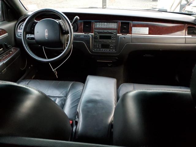 Photo 8 from auction – 2007 LINCOLN TOWN CAR E with VIN 1L1FM88W57Y637223
