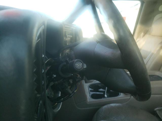 Photo 9 from auction – 2004 CHEVROLET SILVERADO with VIN 1GCHK23214F254969