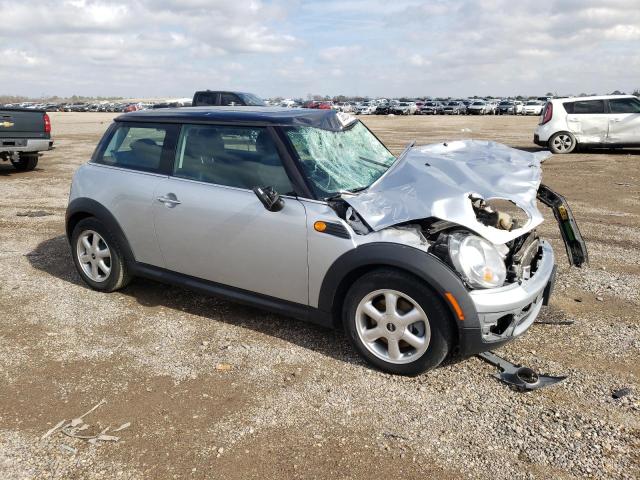 Photo 4 from auction – 2010 MINI COOPER with VIN WMWMF3C53ATZ23661