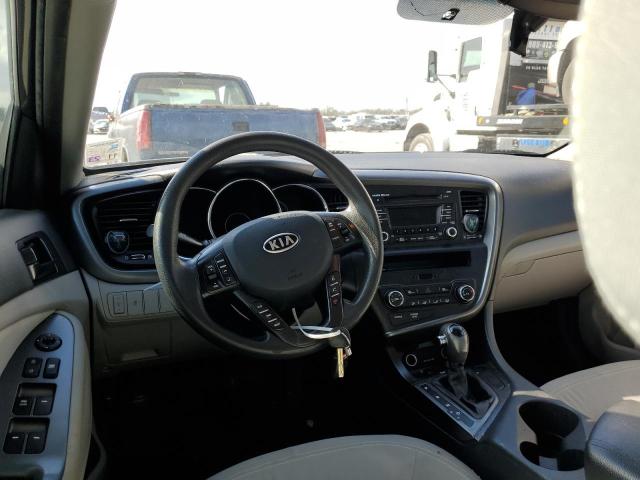 Photo 8 from auction – 2011 KIA OPTIMA LX with VIN KNAGM4A70B5182422