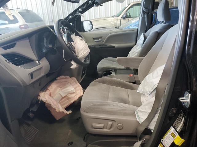 Photo 7 from auction – 2015 TOYOTA SIENNA LE with VIN 5TDKK3DC0FS579831