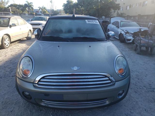 Photo 5 from auction – 2009 MINI COOPER with VIN WMWMR33599TU95257
