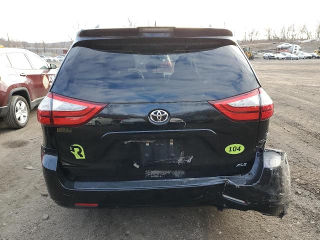 Photo 6 from auction – 2018 TOYOTA SIENNA XLE with VIN 5TDYZ3DC0JS942787