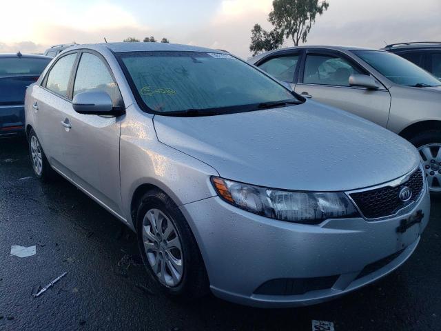 Photo 4 from auction – 2013 KIA FORTE EX with VIN KNAFU4A21D5680275