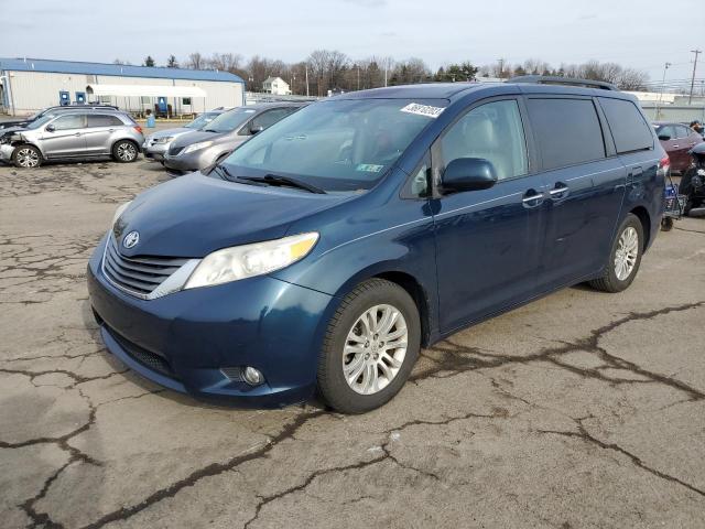 TOYOTA SIENNA XLE 2011 with VIN 5TDYK3DC4BS005012 - Photo from auction