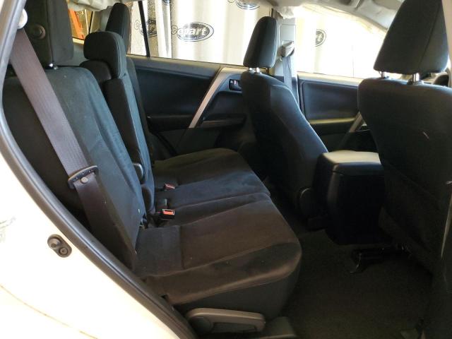 Photo 11 from auction – 2017 TOYOTA RAV4 LE with VIN JTMZFREV6HJ712436