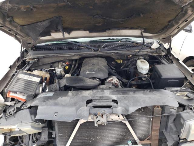 Photo 11 from auction – 2003 CHEVROLET SILVERADO with VIN 2GCEC19V131382355