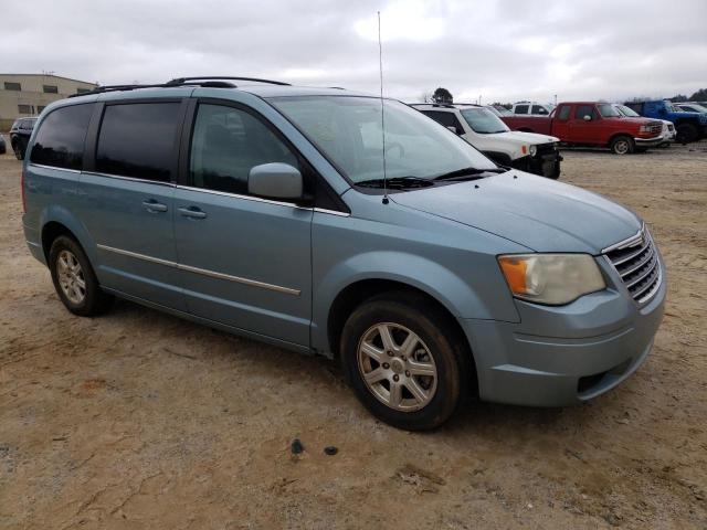Photo 4 from auction – 2010 CHRYSLER TOWN & COU with VIN 2A4RR5D11AR468009